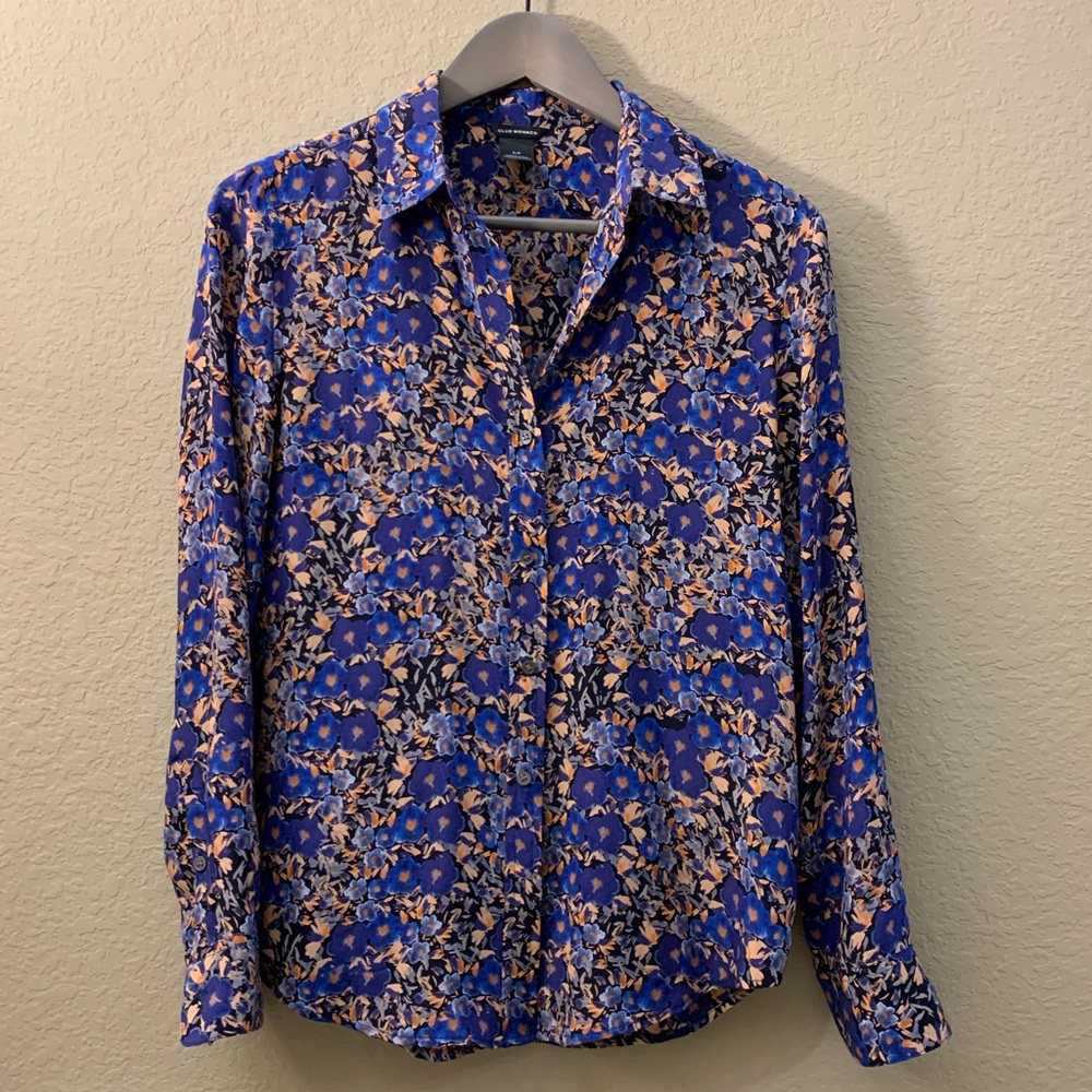 Club Monaco Silk Blouse floral print blue blouse size small
